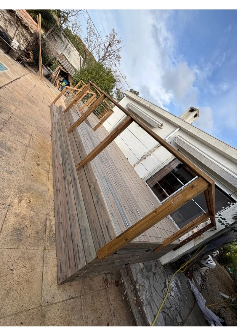 Terrasse bois en douglas grisé à Castelnau-le-Lez (34170)